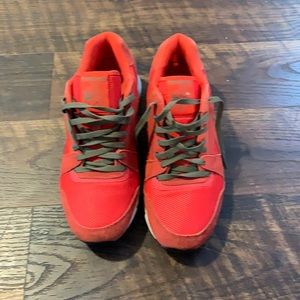 Red Reebok Gl 6000 sz 11.5
